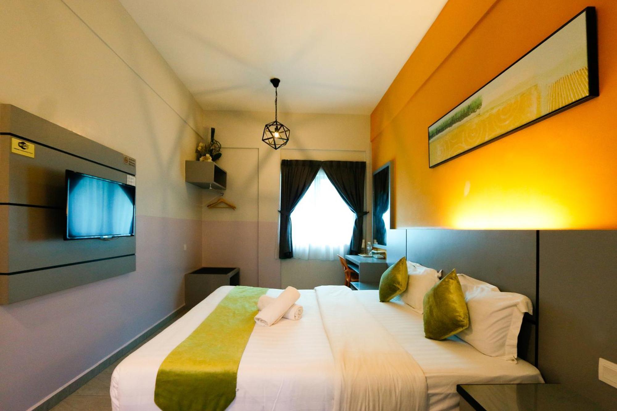 Travelland Hotel Ipoh Exterior photo