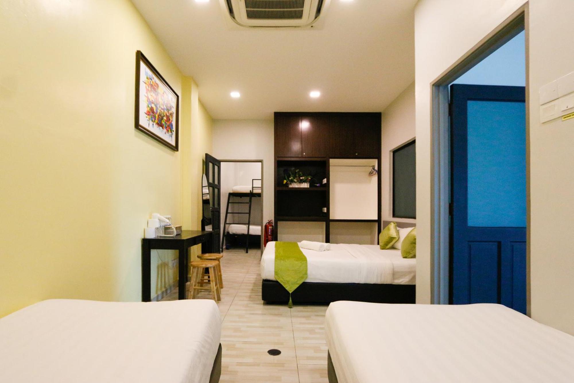Travelland Hotel Ipoh Exterior photo