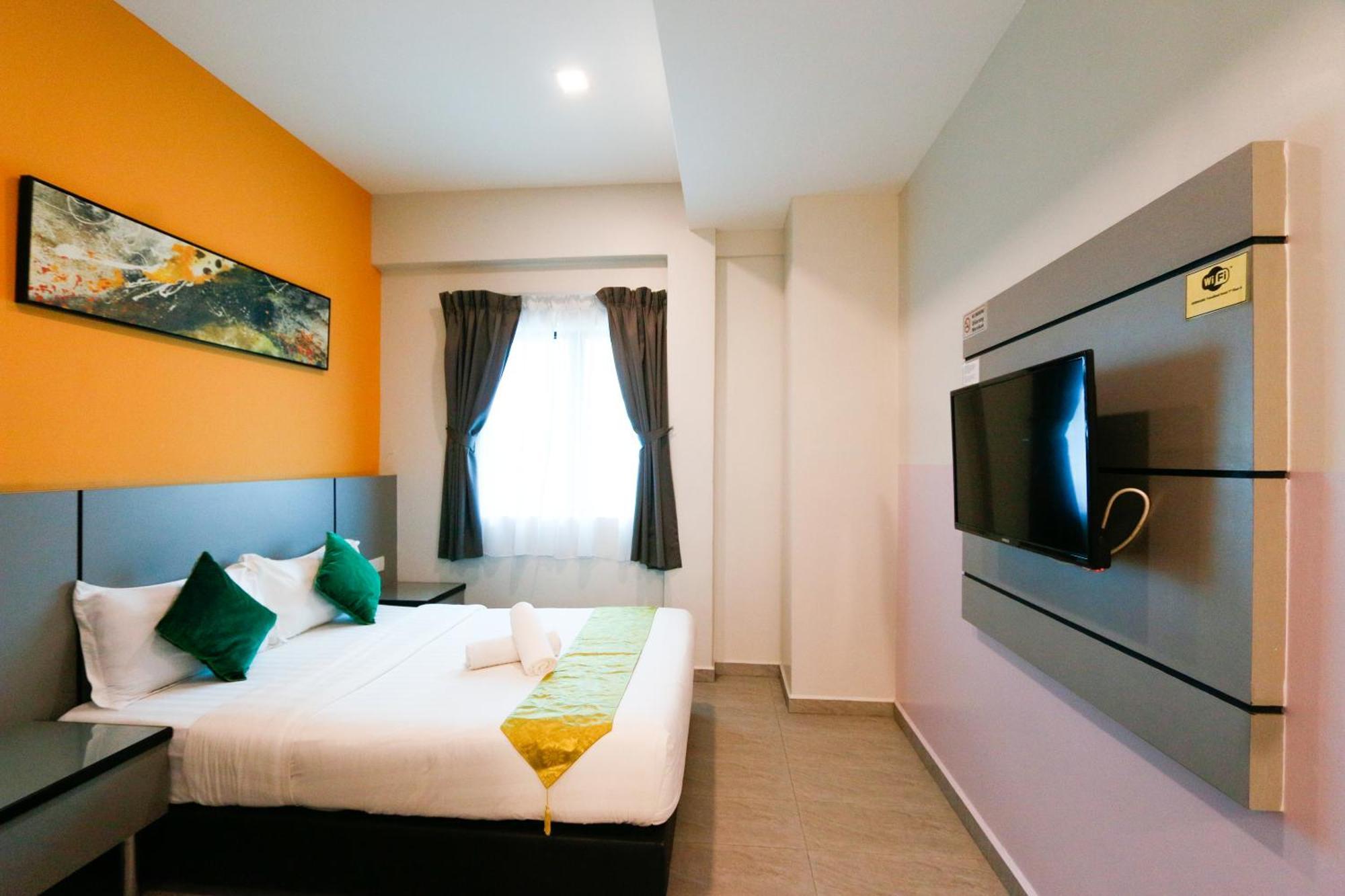 Travelland Hotel Ipoh Exterior photo